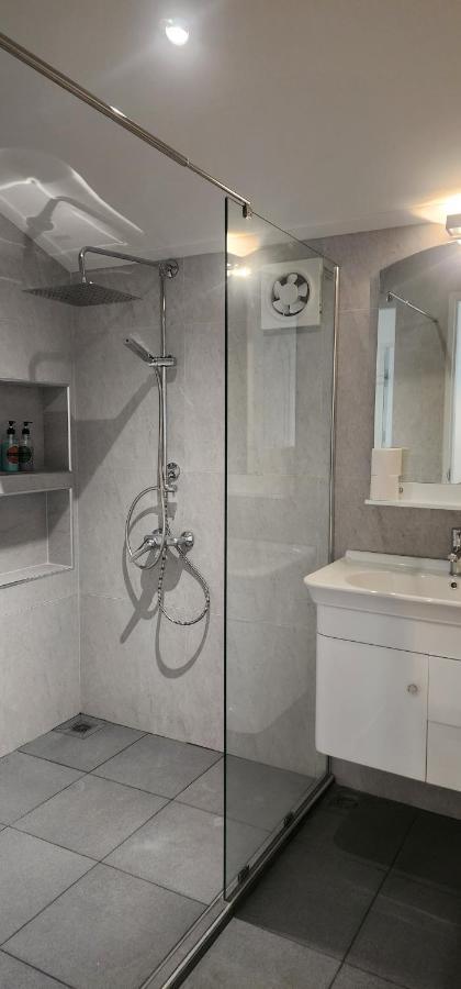 The Nidhra Boutique Resort Baan Tai Bagian luar foto